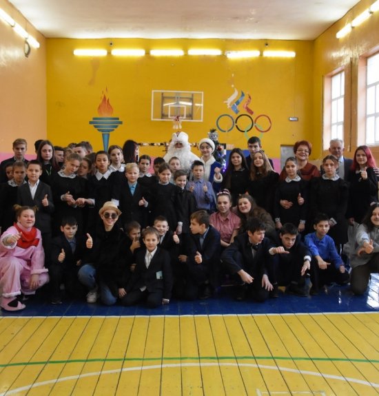 #МолодёжьРузаевки подарила #НовогоднееЧудо воспитанникам Ялгинского детского дома